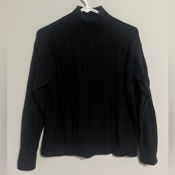 J. Crew ribbed mock neck sweater in supersoft yarn black women’s size XS. - Picture 4 of 10